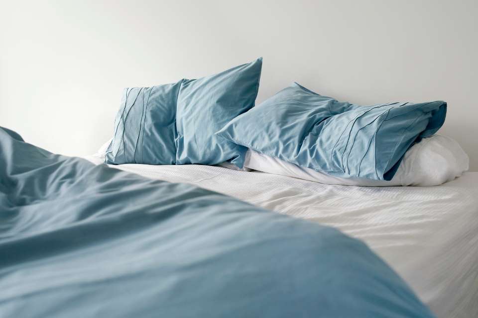 涼感床墊有用嗎？正確挑選涼感床墊，許你一個涼爽的夏天！